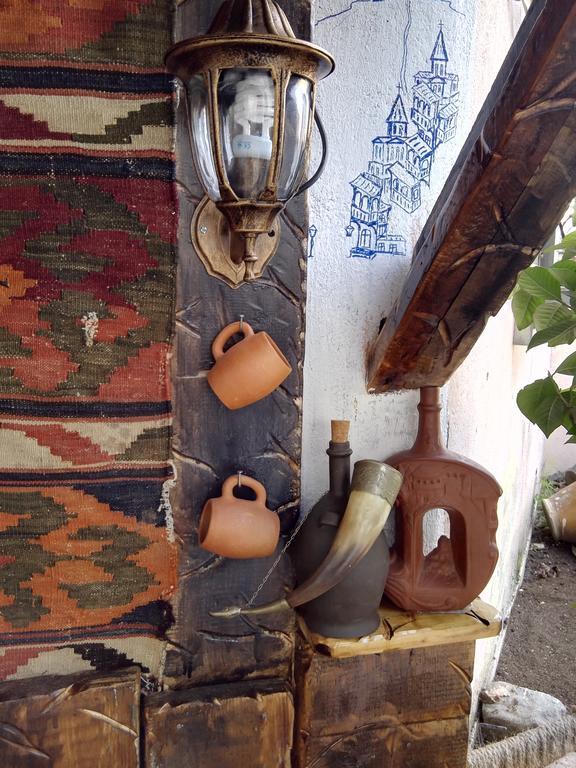 Lea Guest House Tbilisi Ngoại thất bức ảnh