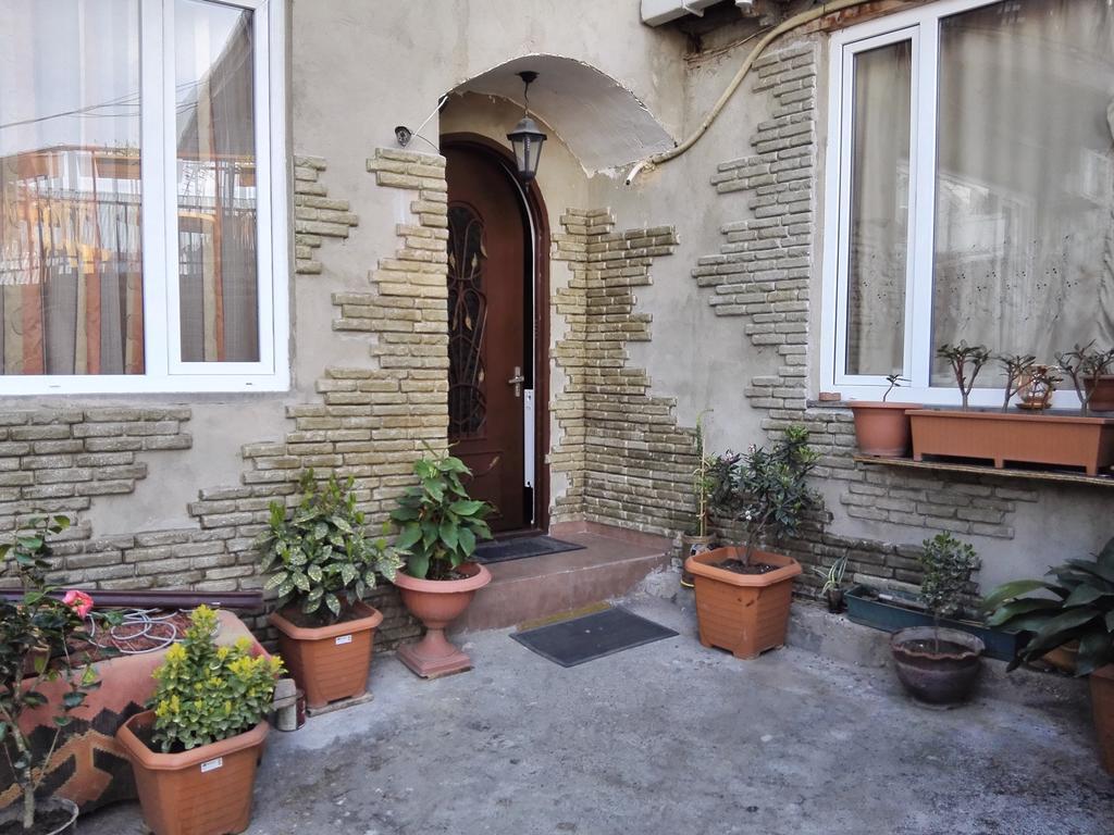 Lea Guest House Tbilisi Ngoại thất bức ảnh