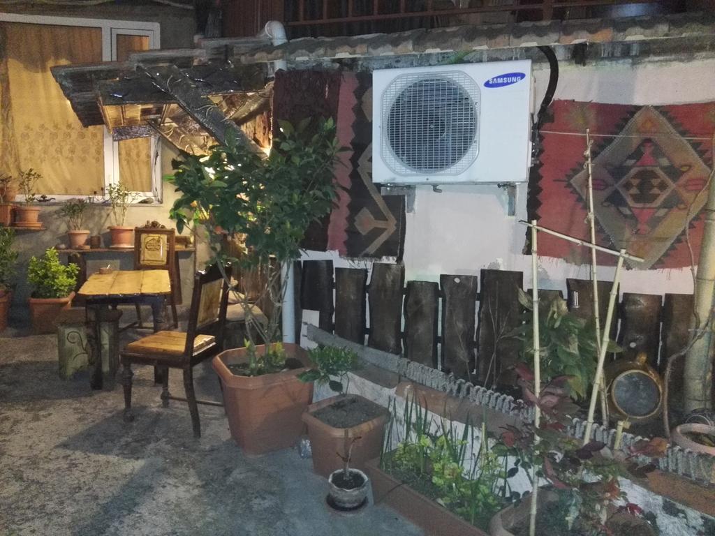 Lea Guest House Tbilisi Ngoại thất bức ảnh