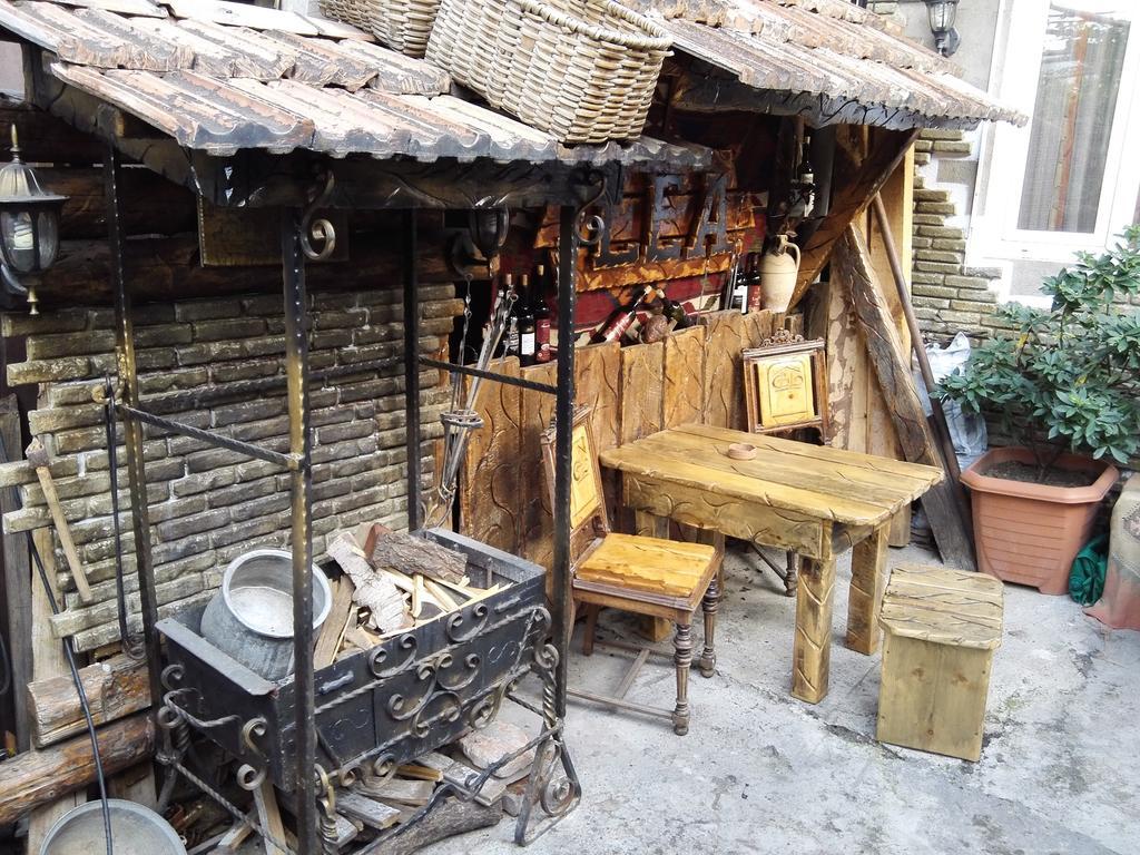 Lea Guest House Tbilisi Ngoại thất bức ảnh