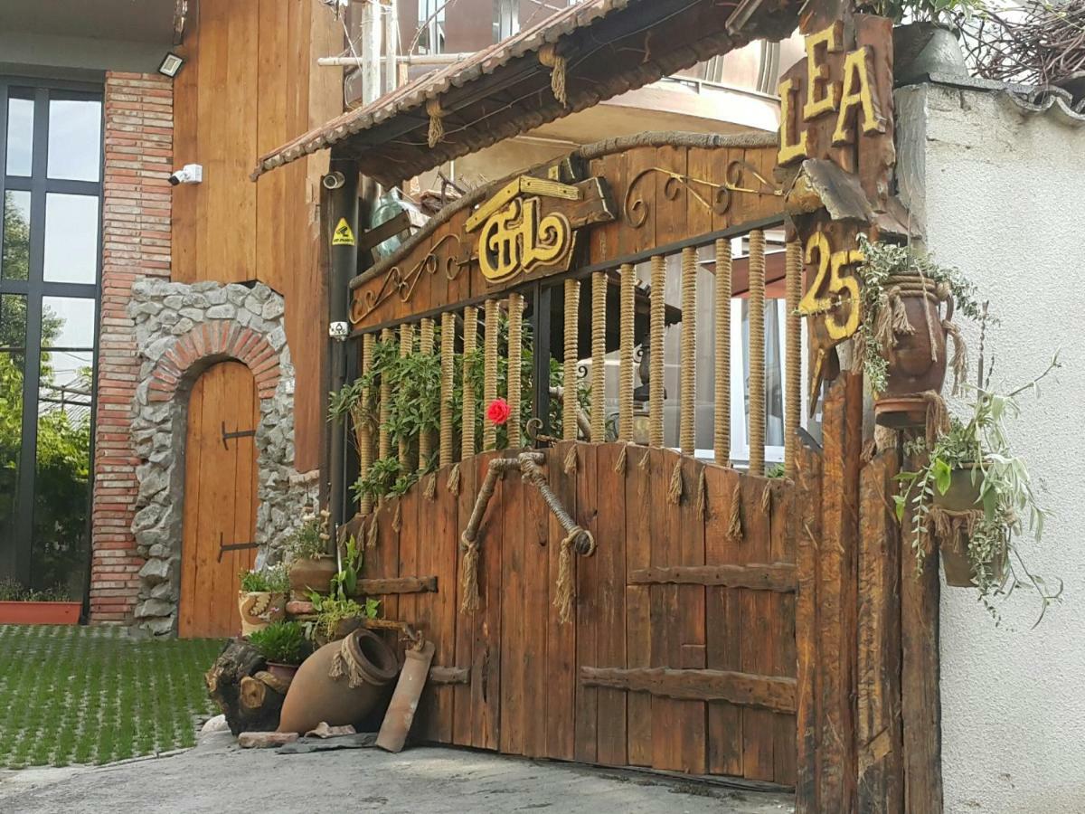 Lea Guest House Tbilisi Ngoại thất bức ảnh